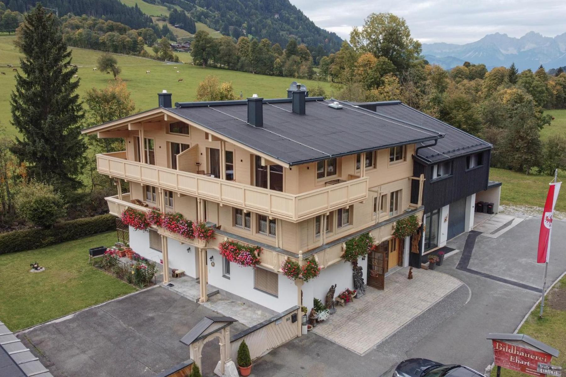 Alte Bildhauerei Apartment Aurach bei Kitzbuehel Exterior photo